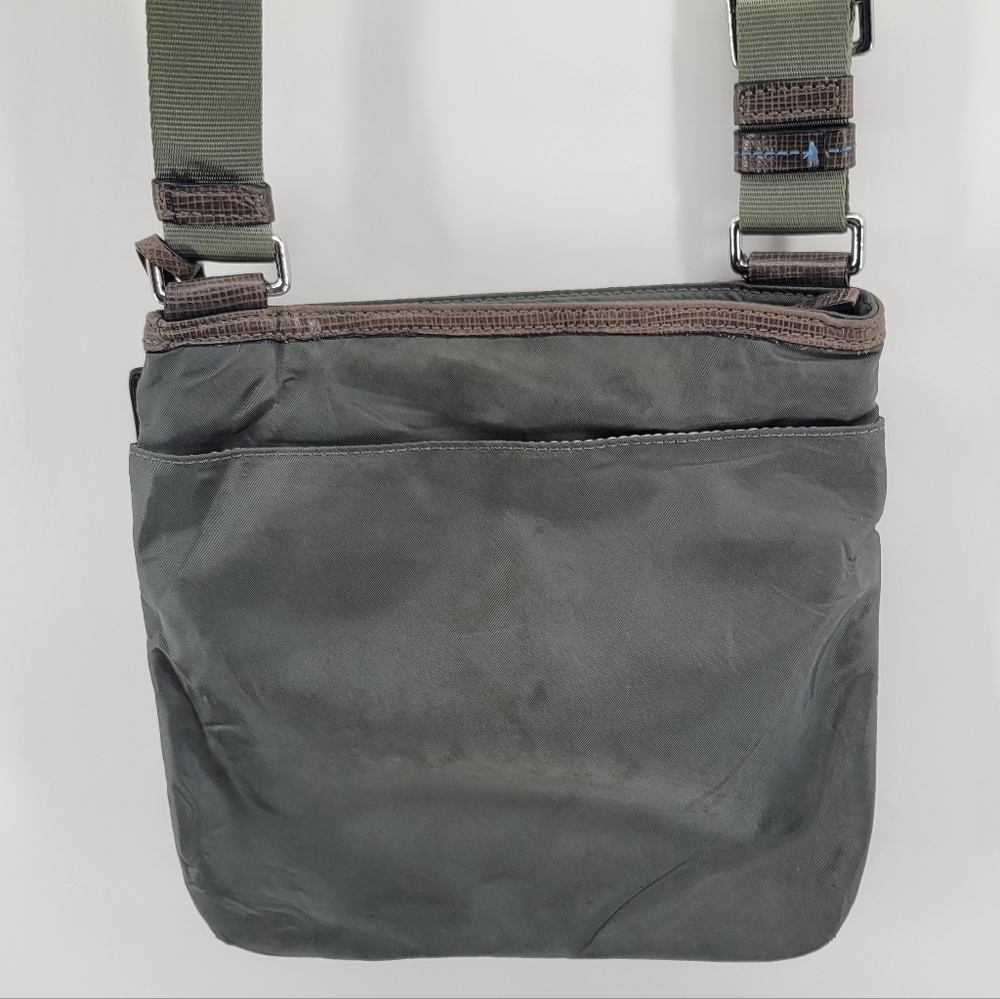 TUMI Green Crossbody Travel Bag - Picture 4 of 9